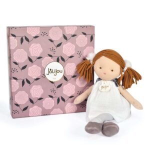 poupée de chiffon Nina avec sa boite