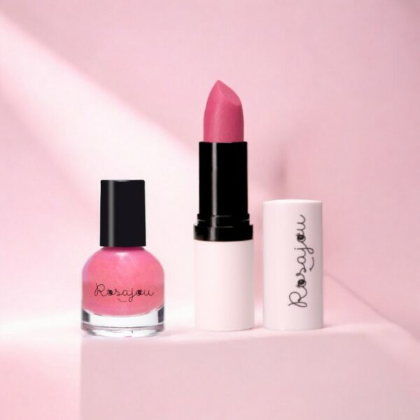 rouge à lèvres + vernis à ongles rubis
